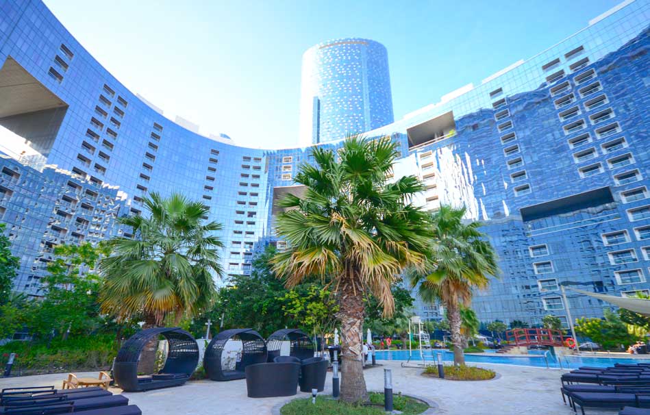 Arc Towers by Aldar